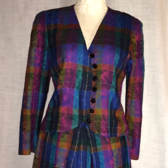 Vintage Doncaster 2 piece suit, imported fabric, top size 6, skirt size 4 - Picture 2 of 8